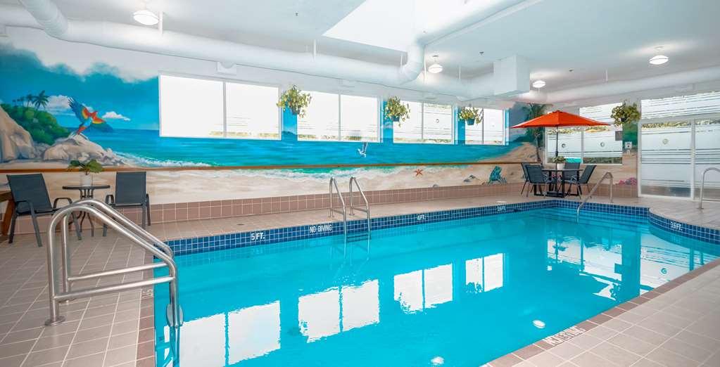 Coast Abbotsford Hotel & Suites Instalações foto